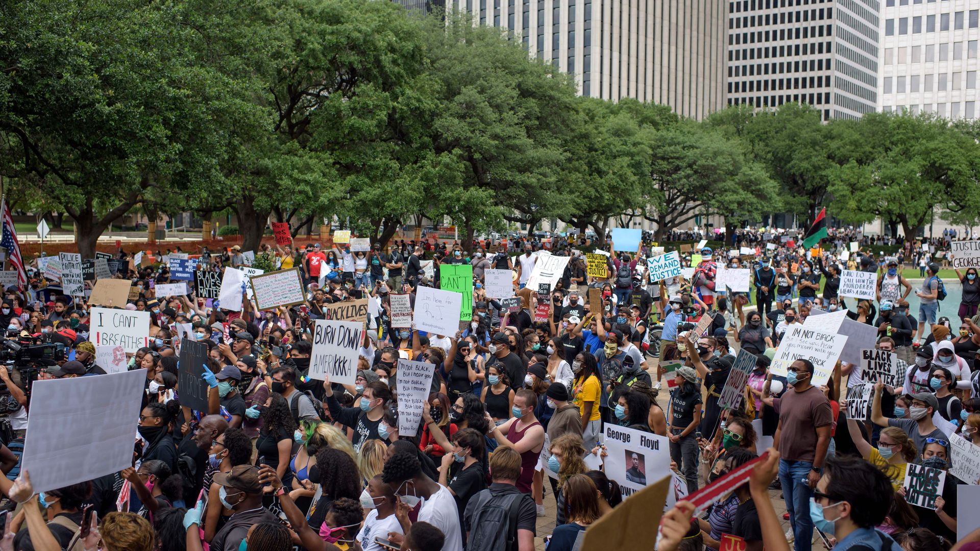 Hundreds of George Floyd protesters in Houston