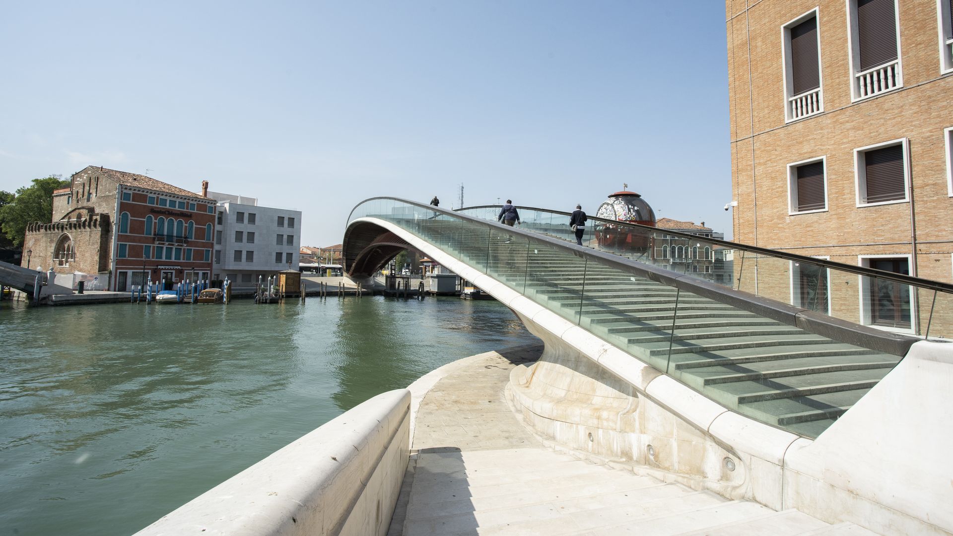 Constitution Bridge, Venice