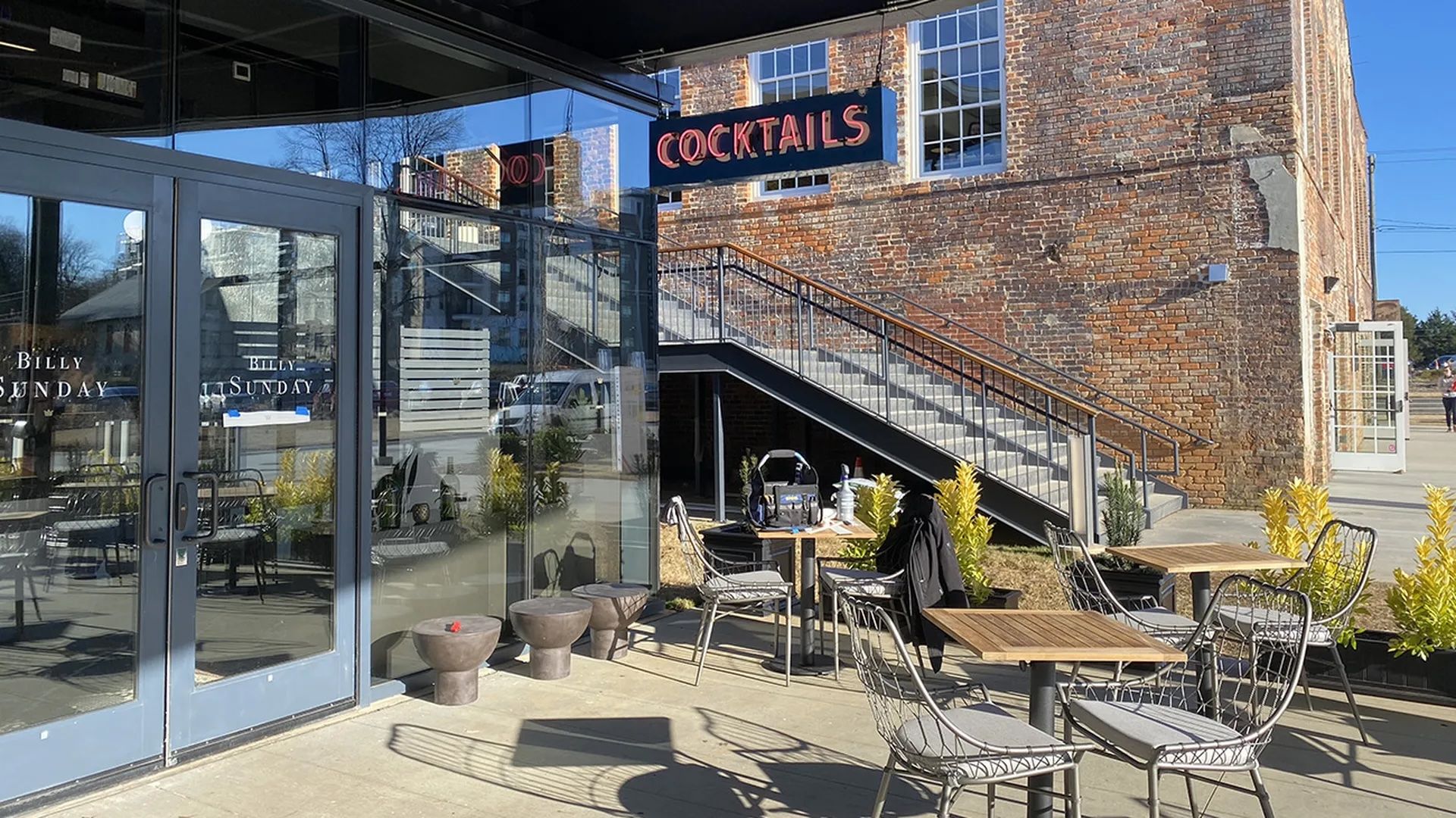 outside cocktail bar