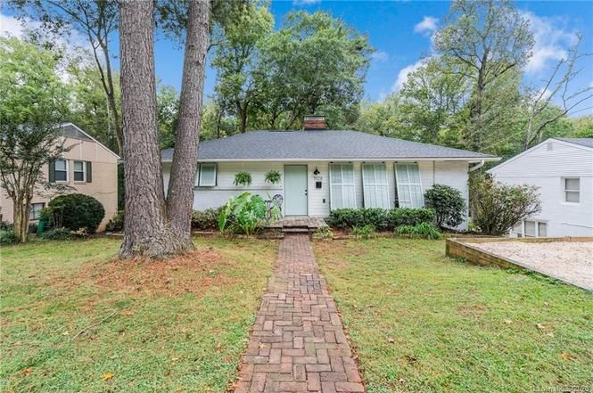 5128 Valley Stream Rd exterior