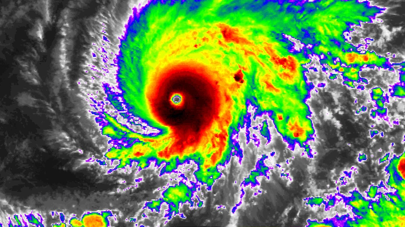 Hurricane Lane poses a rare direct threat for Hawaii