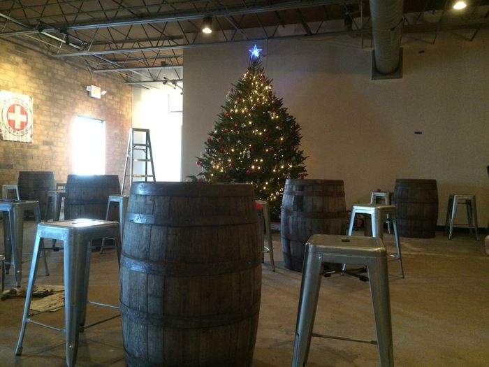 tables at bulldog beer and wine south end charlotte