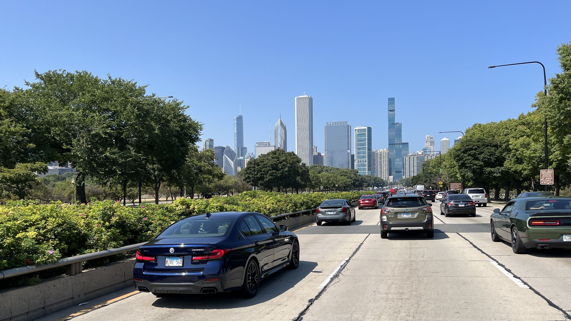 cars on lake shore drive