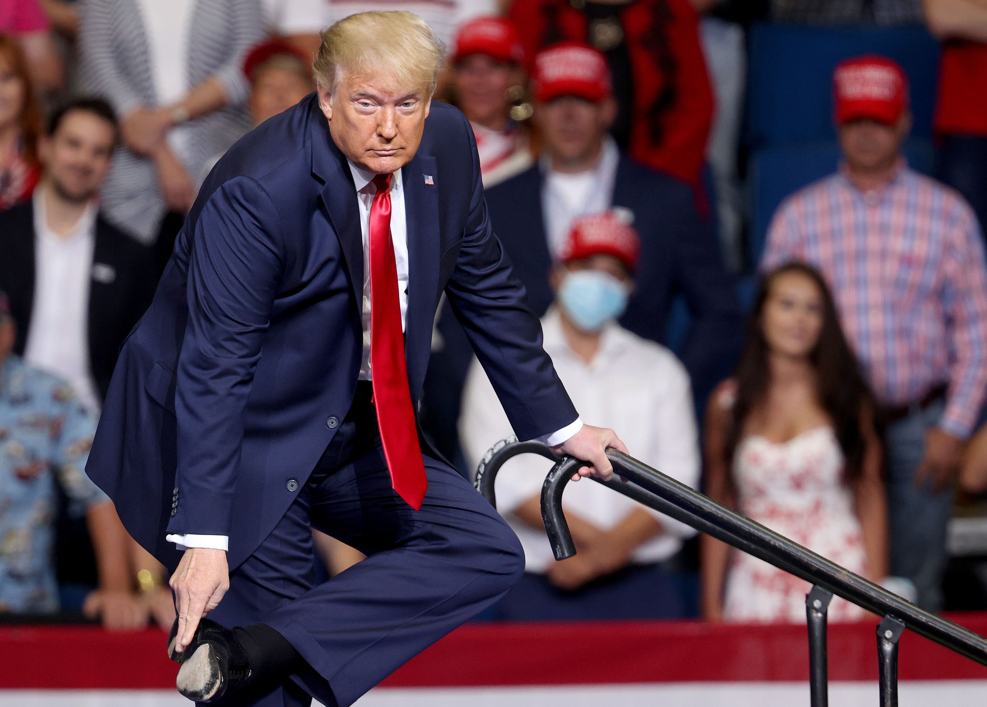 Trump reenacting ramp