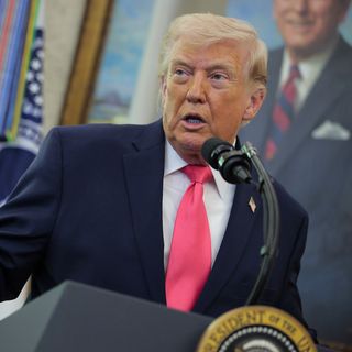 Trump to circumvent Congress with order to pay all DHS workers