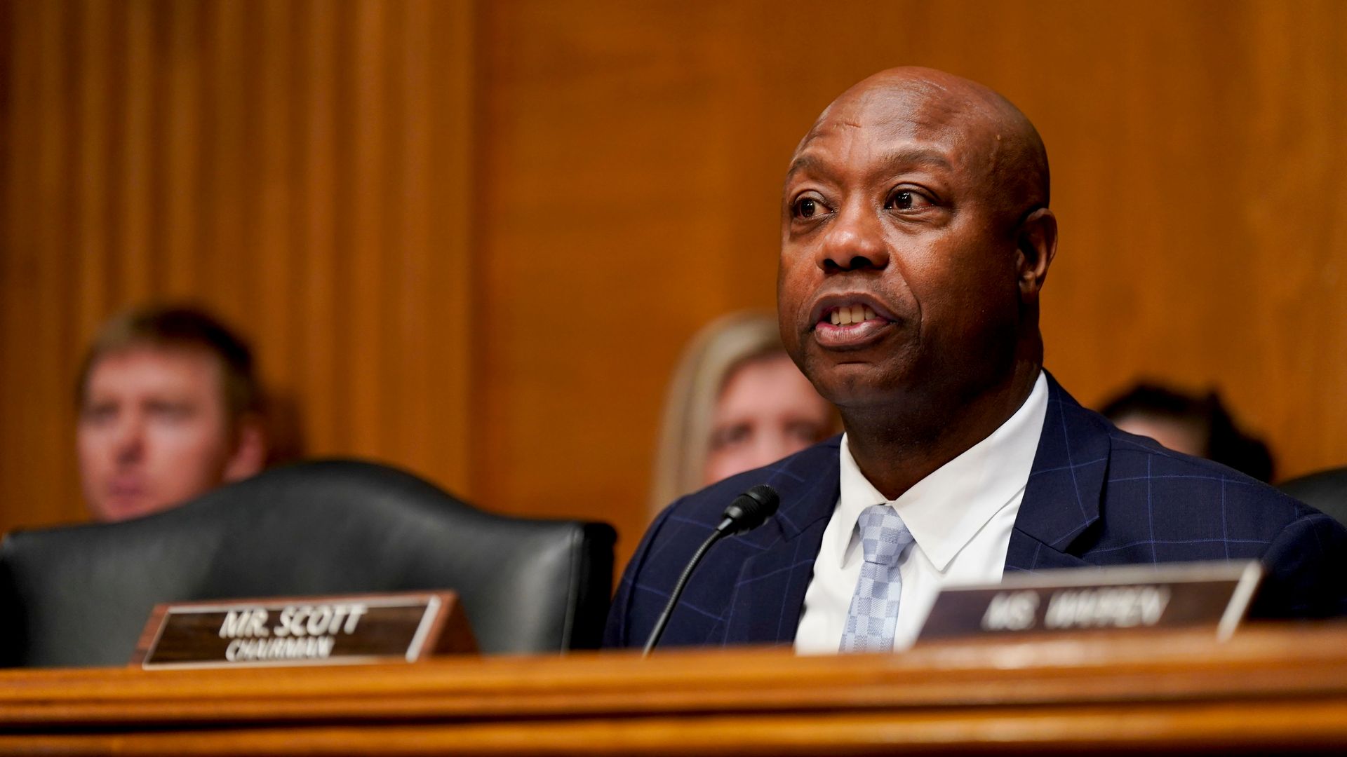 Stablecoin bill clears Senate Banking Committee