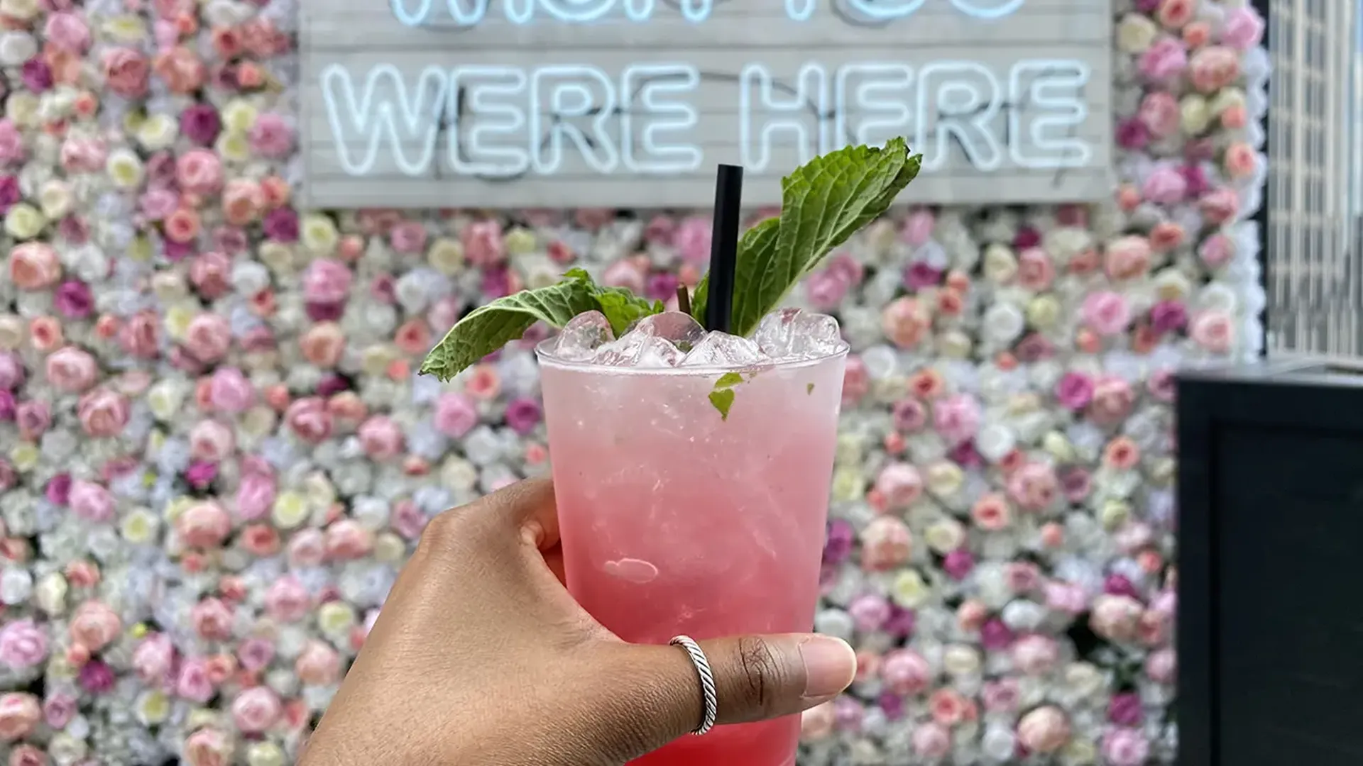 Rooftop bar and cigar lounge now open in Uptown’s newest tower Axios