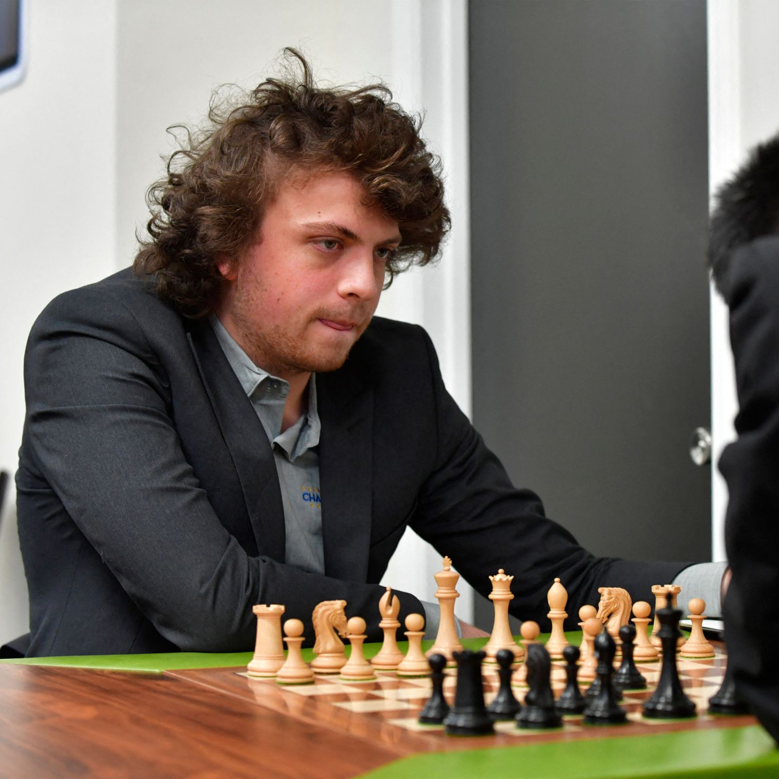 Grandmaster Bindrich, Accused of Cheating, Sues German Chess