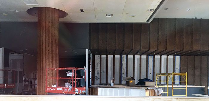 oak-steakhouse-charlotte-dining-area