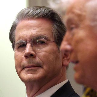 Scoop: Bessent told Trump that investigation of Fed chair creates a "mess"