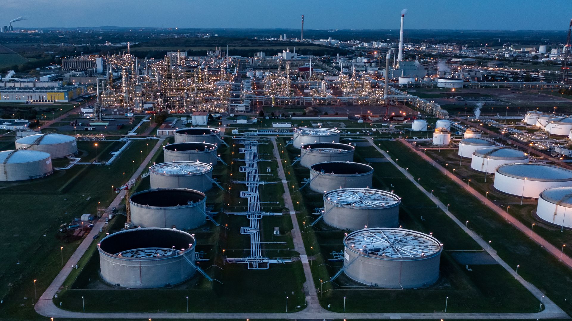 Photo of a chemical plant