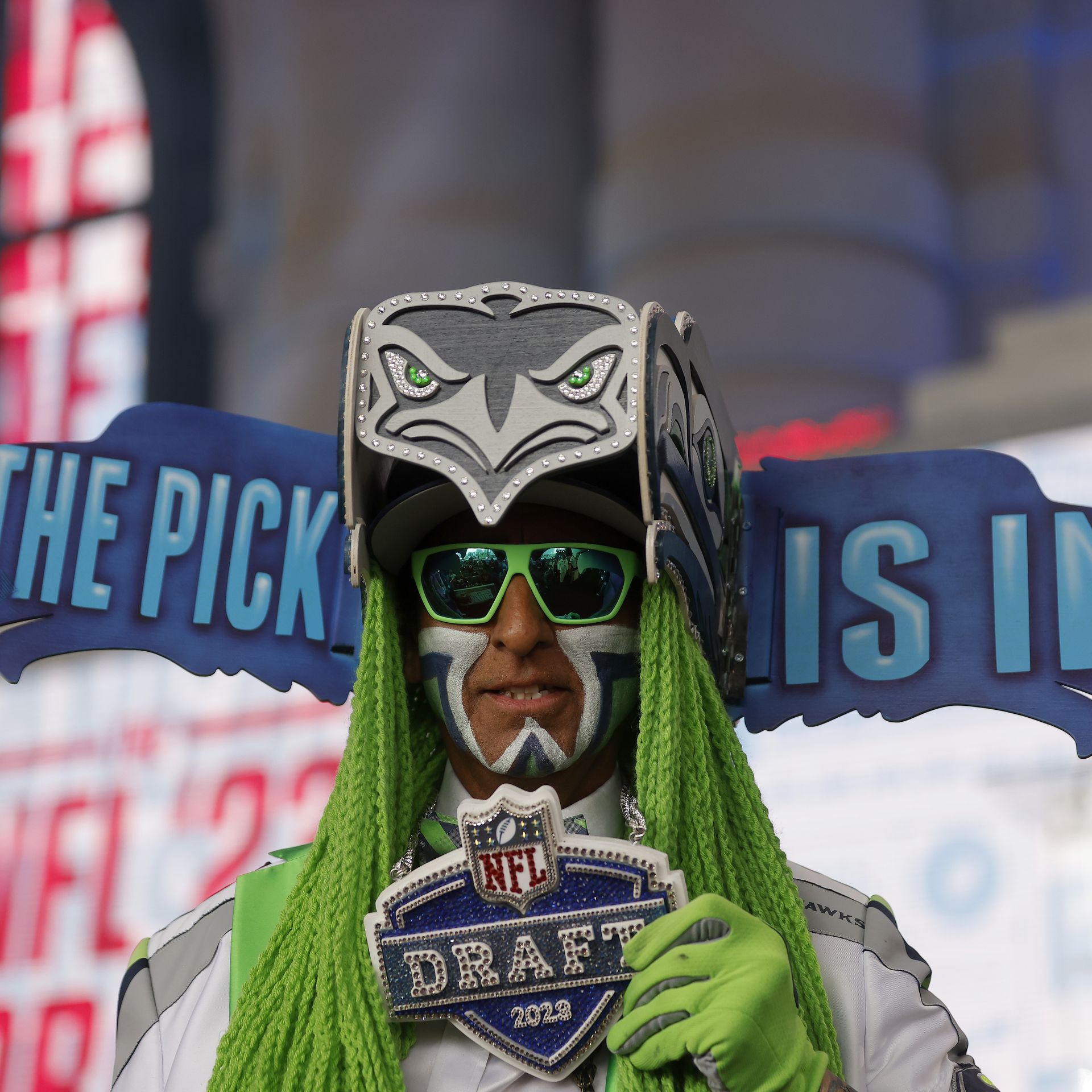 NFL on ESPN - With the 17th pick in the 2023 NFL Draft, the New