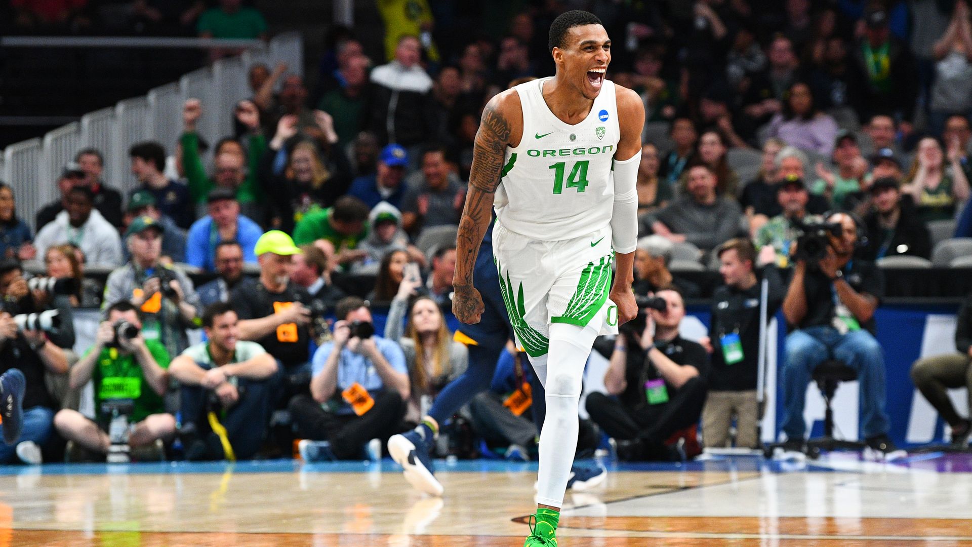 Oregon's Kenny Wooten