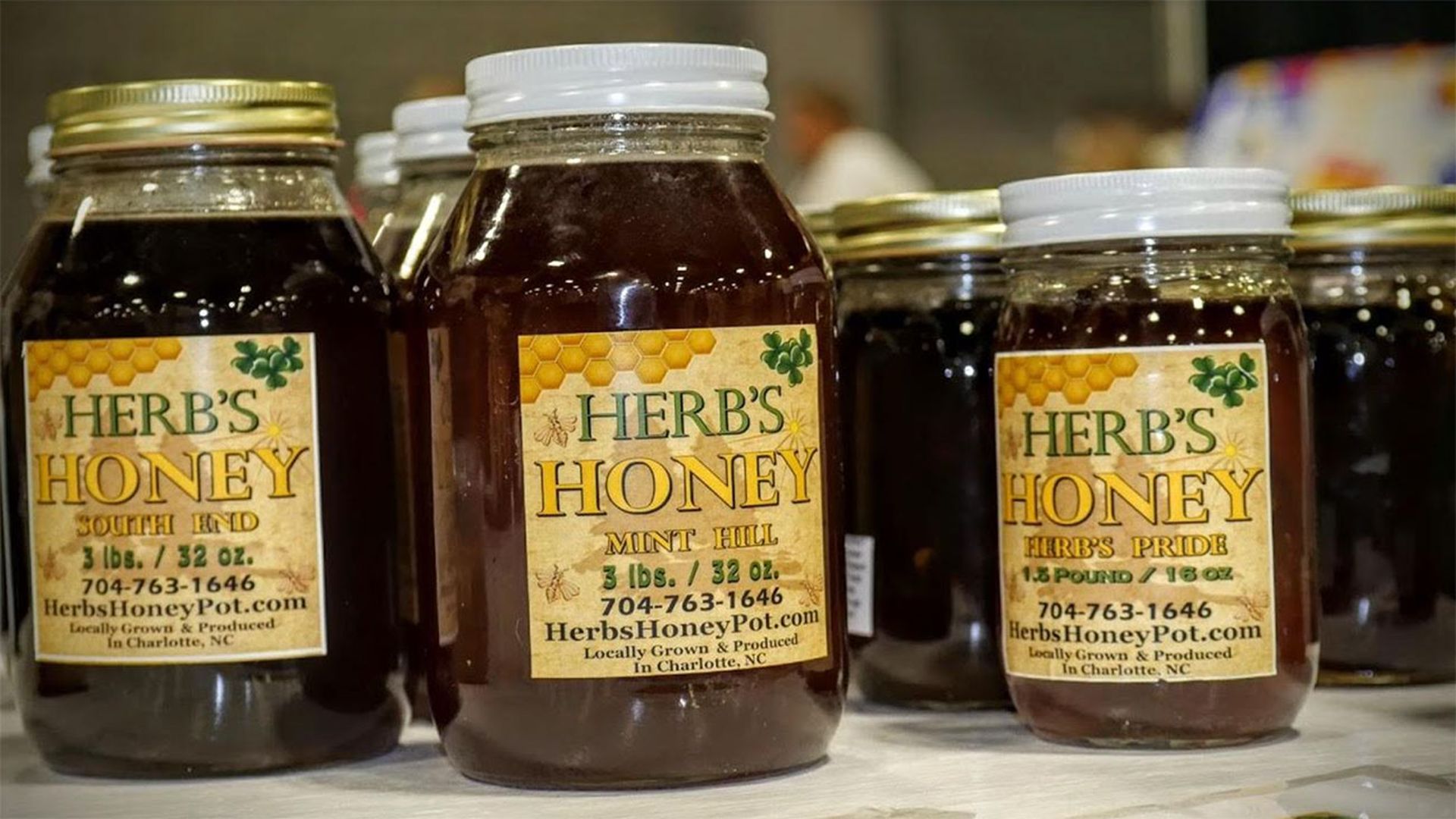 Herb's-Honey-jars