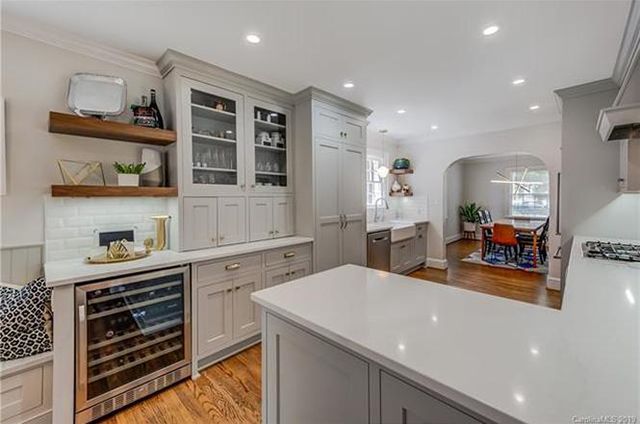 2121 Charlotte Drive kitchen
