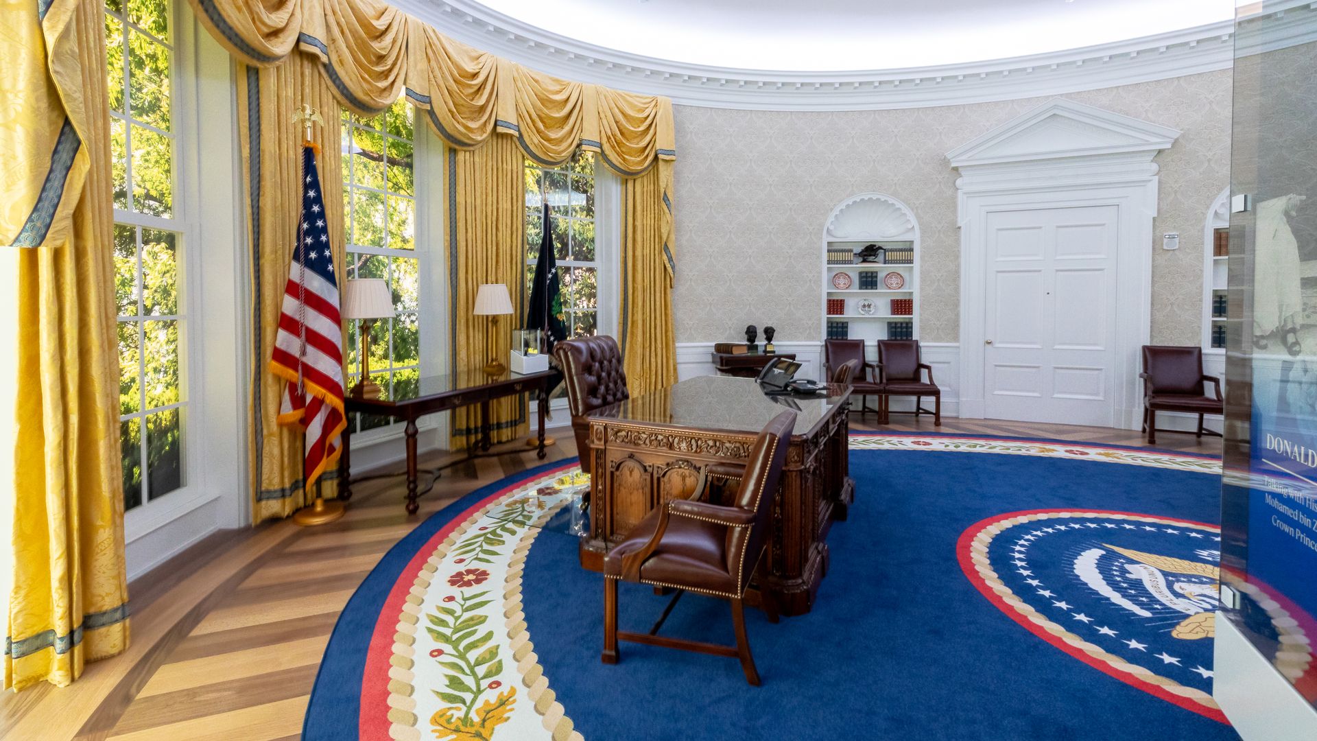 A photo showing a full-sized replica of the Oval Office in the White House.