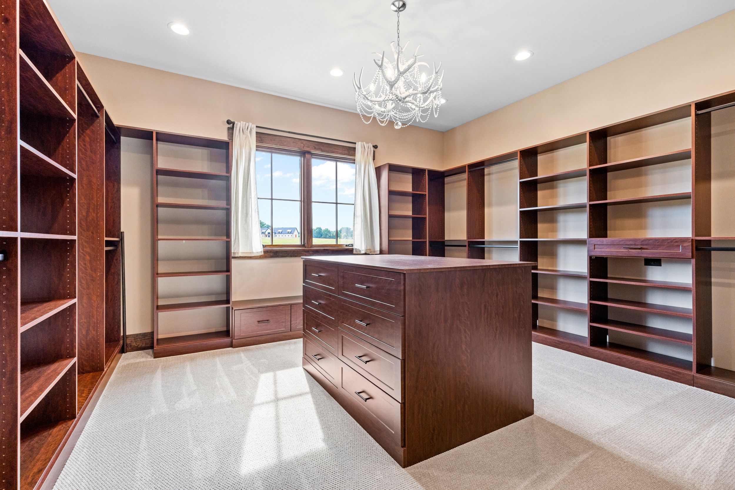 south charlotte Monroe house lists for $10M owned by crypto billionaire