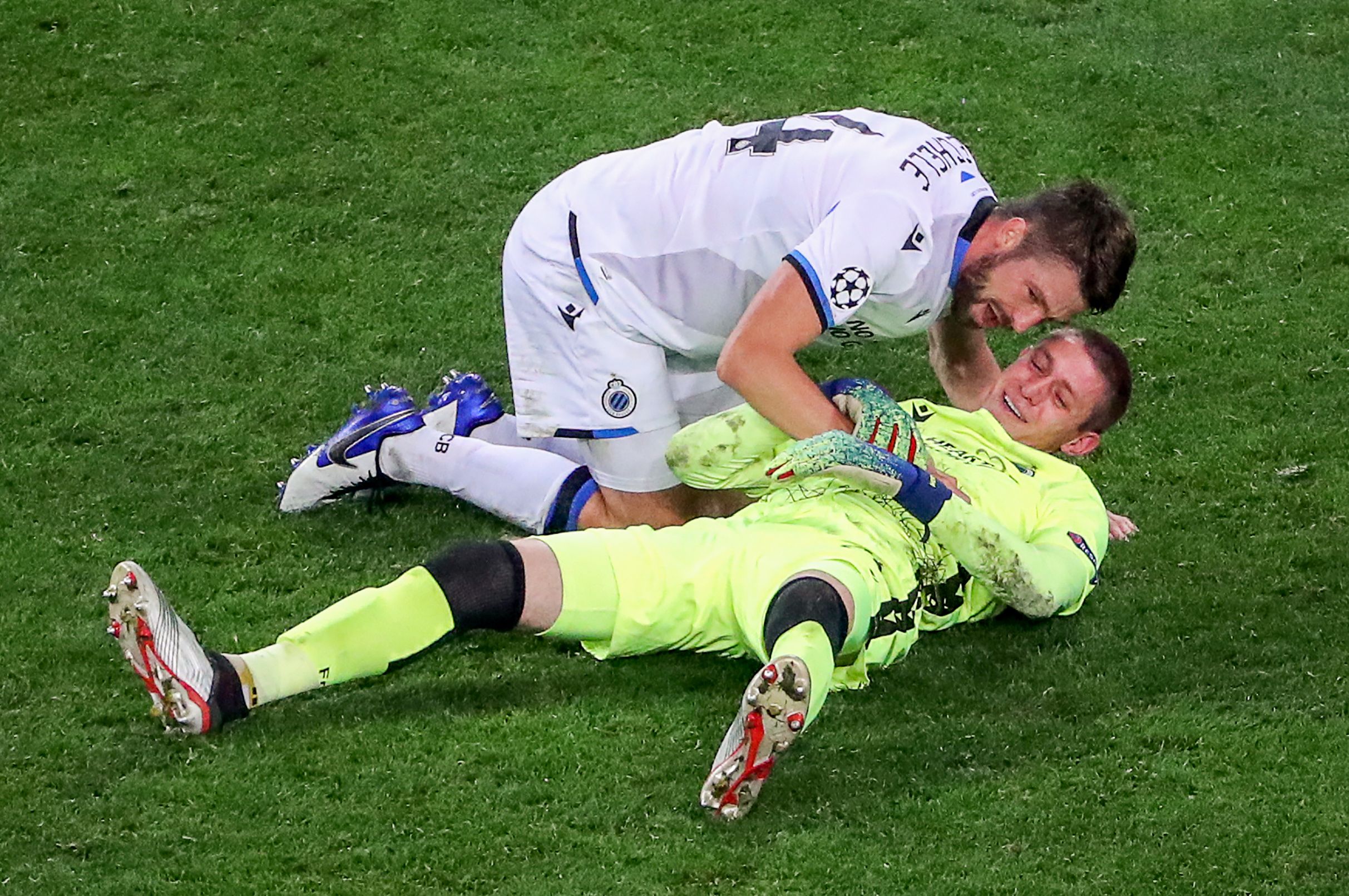 Ethan Horvath celebrating