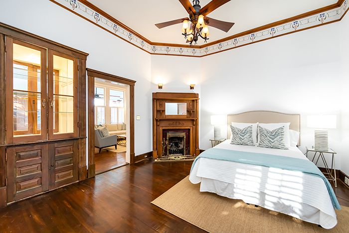 801 Sunnyside Ave bedroom