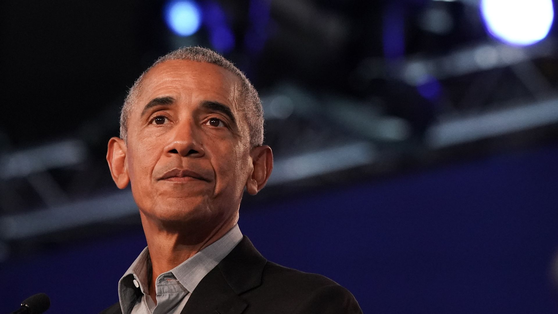 Photo of Barack Obama looking pensive
