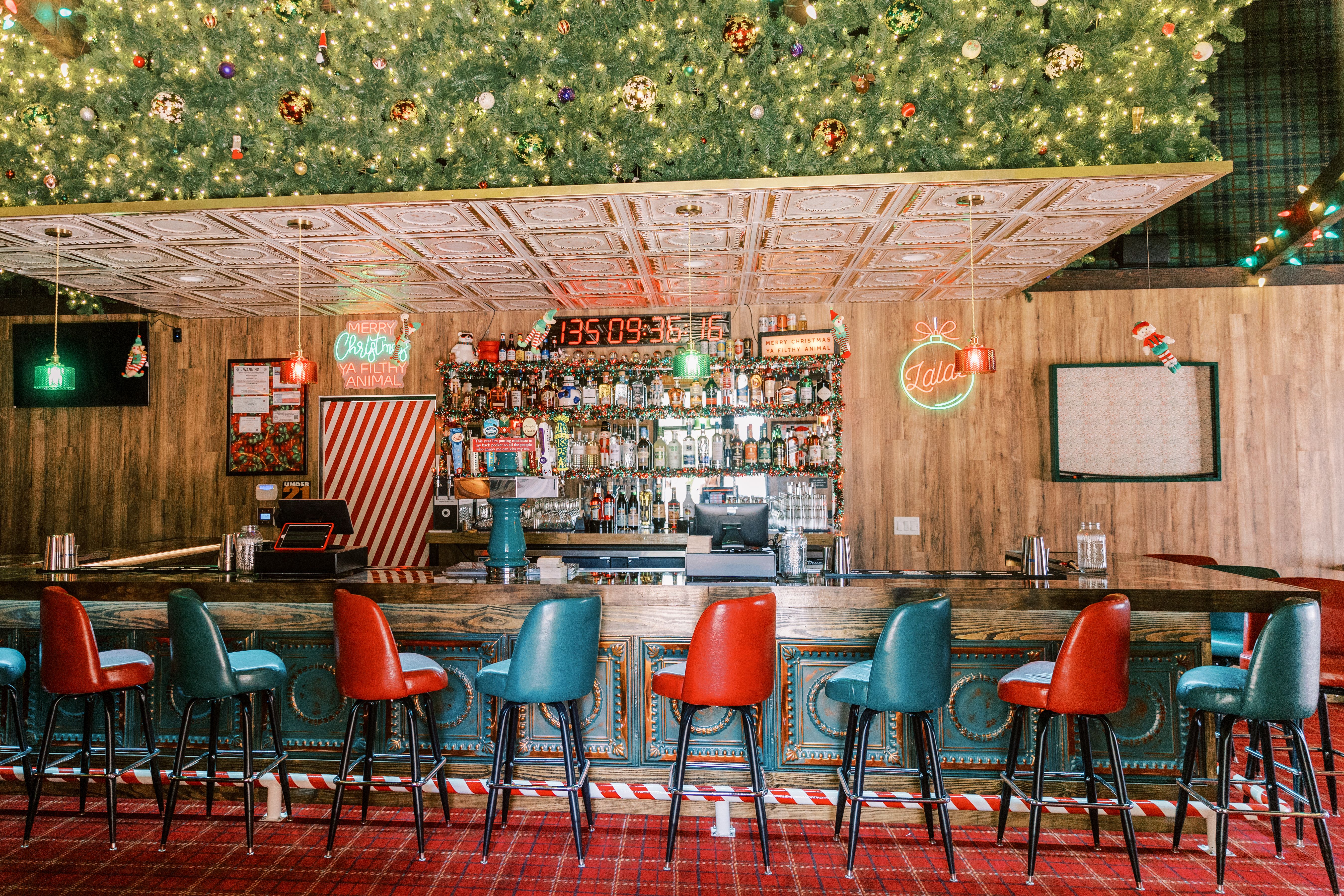 A photo of Lala's interior.