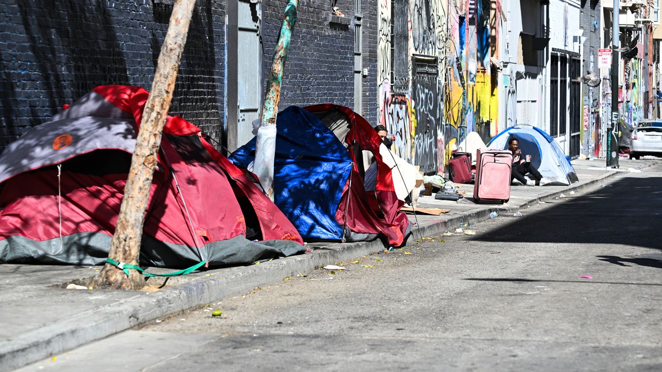 San Francisco's tent count hits new five-year low, mayor says - Axios ...