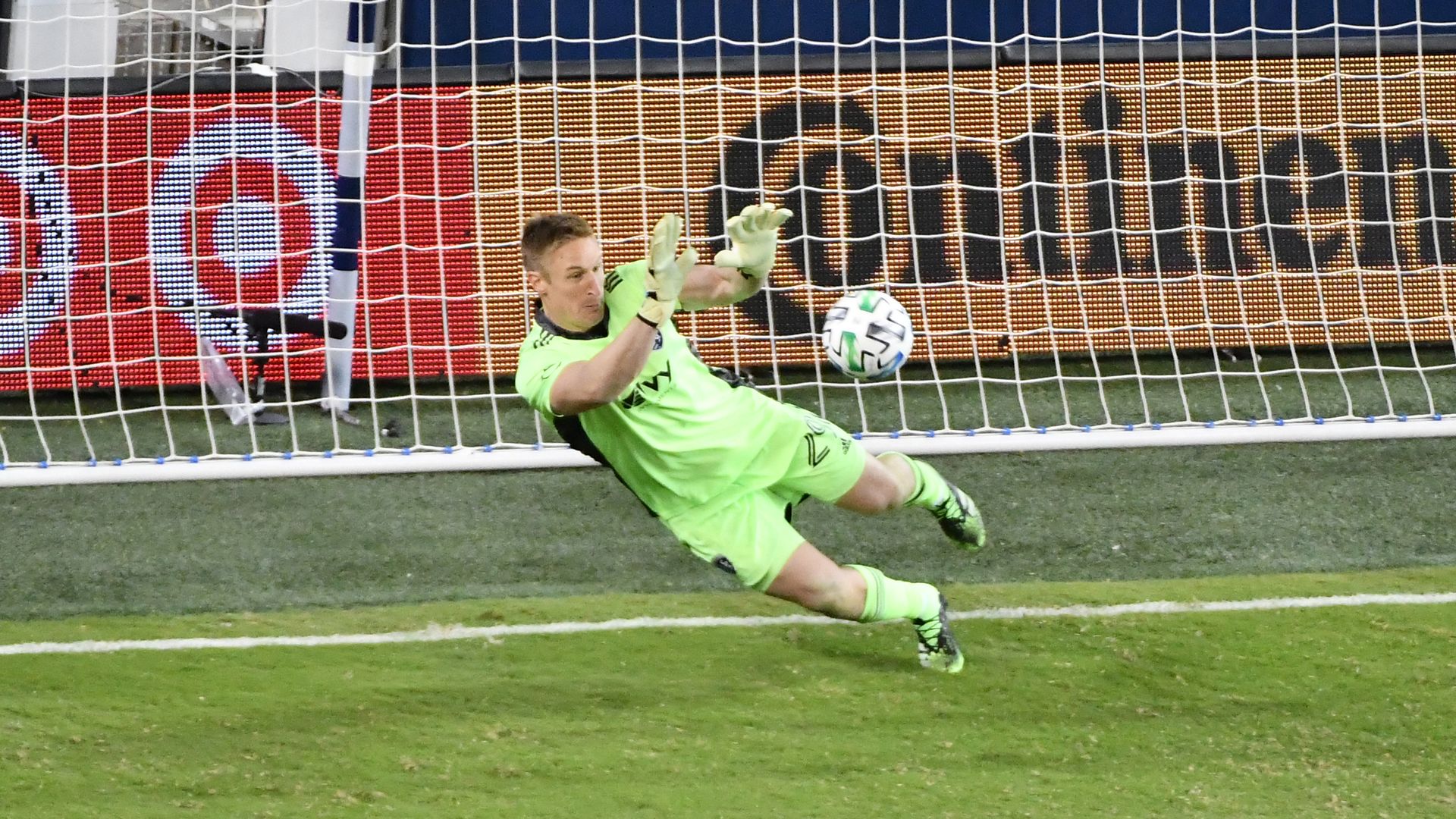 tim melia saving a penalty kick