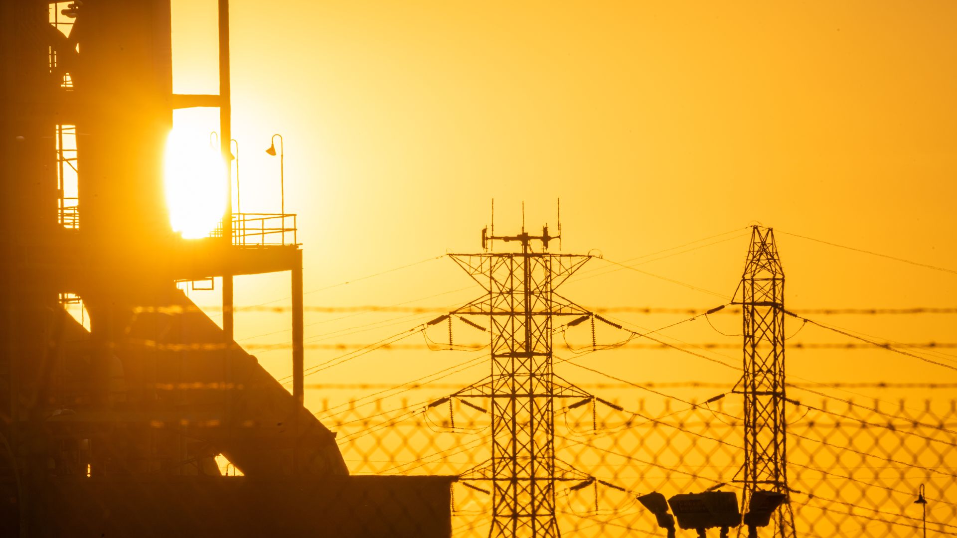 Sun over Arizona power plant 