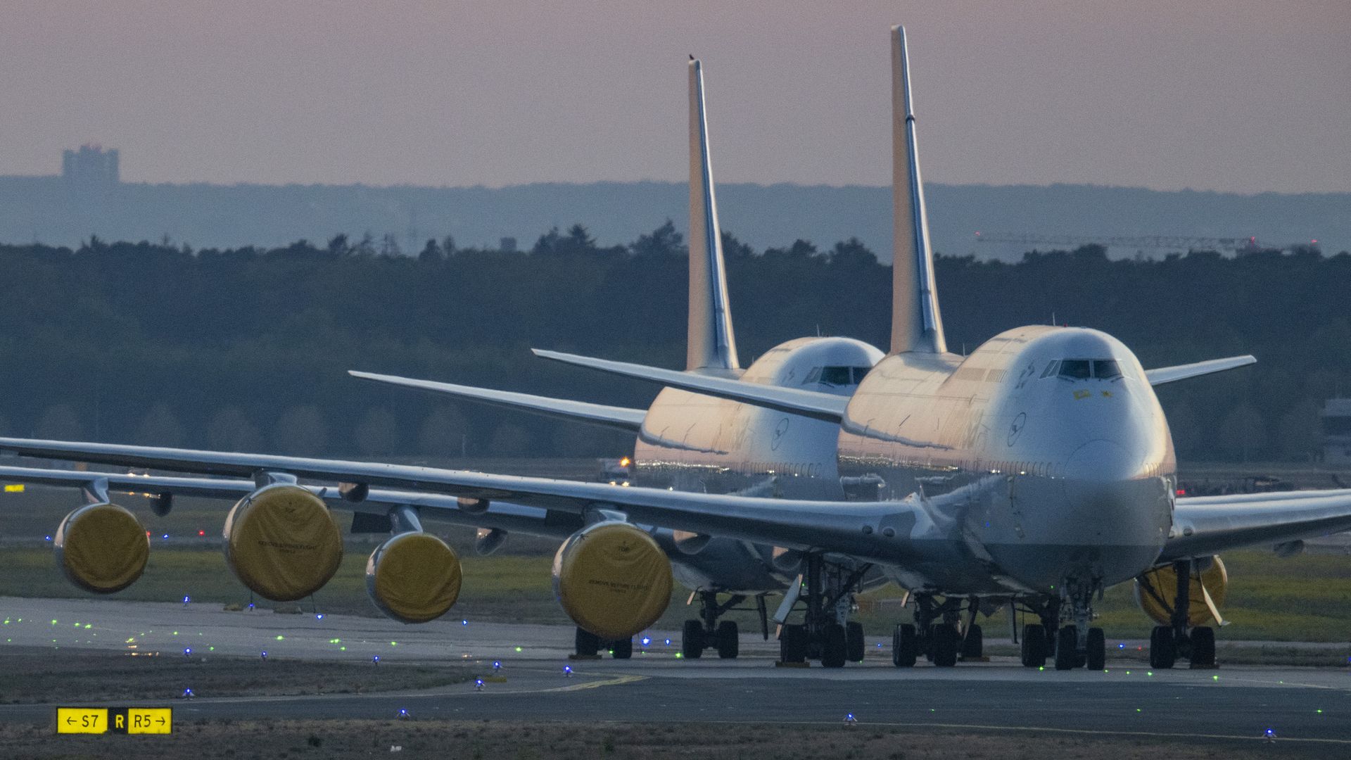 Lufthansa Boeing 747 passenger aircraft