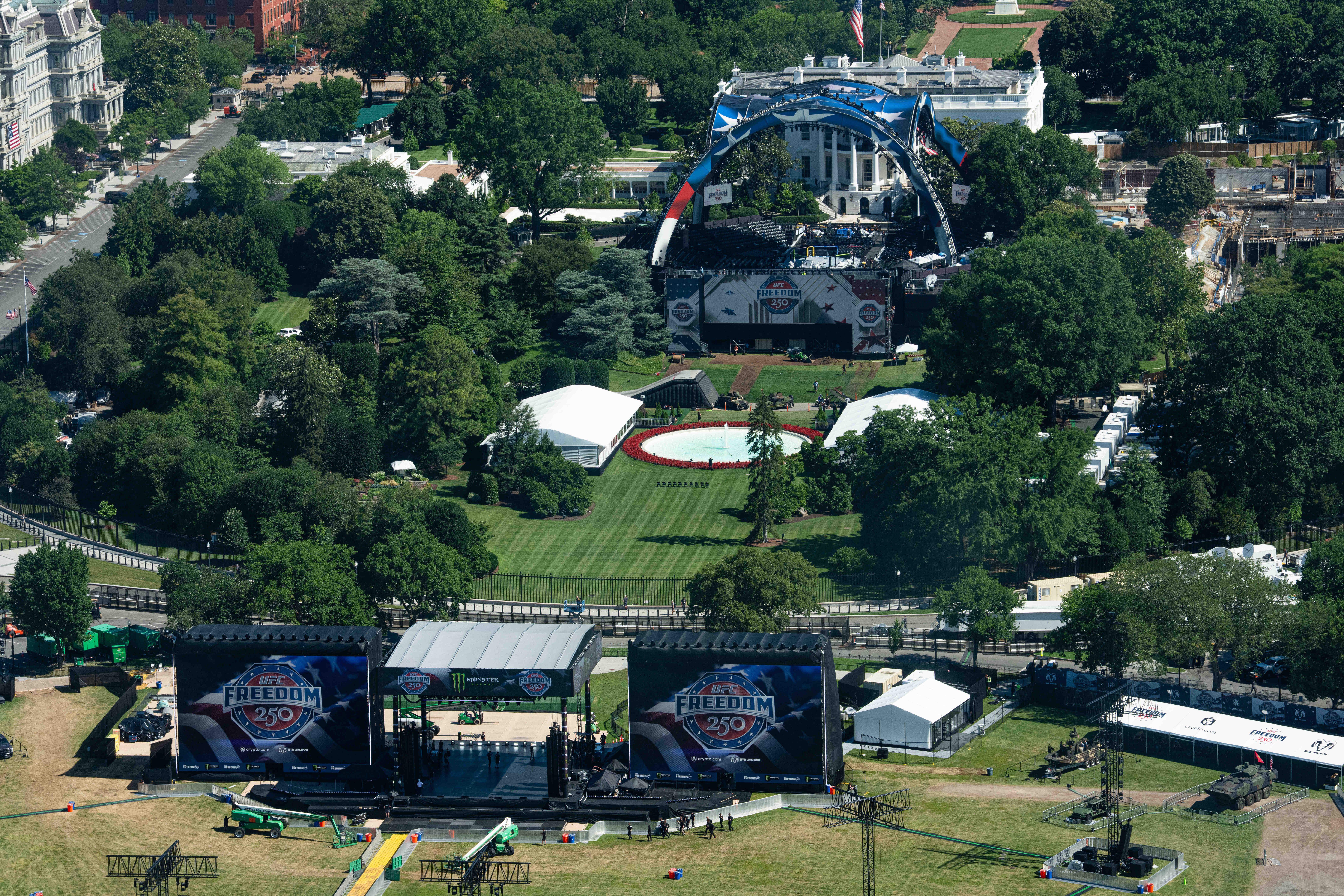Aerial view of White House and South Lawn showing UFC setup