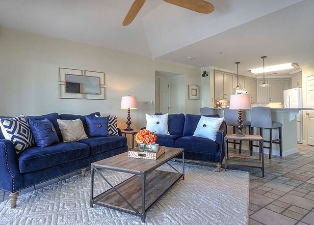 18021 Kings Point Drive I living