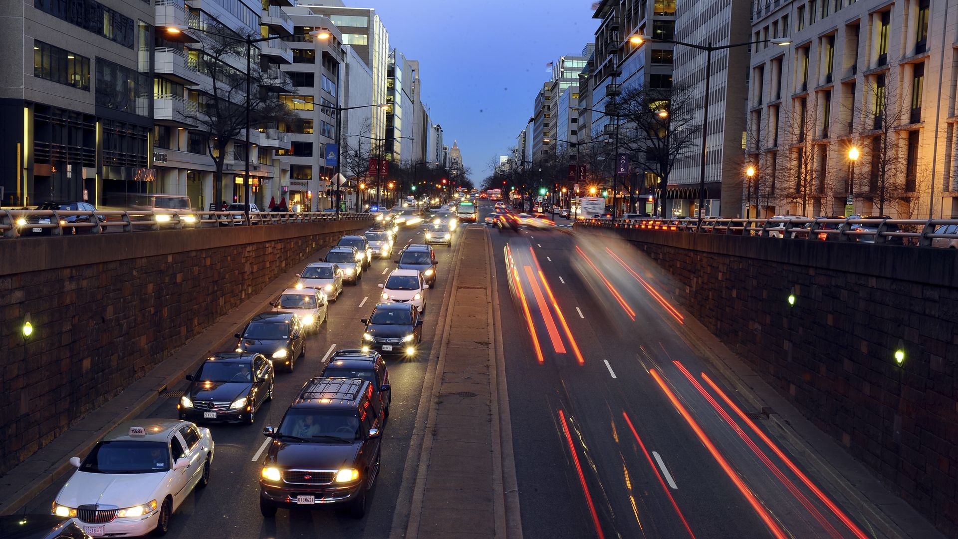 K Street traffic shows cars in congestion