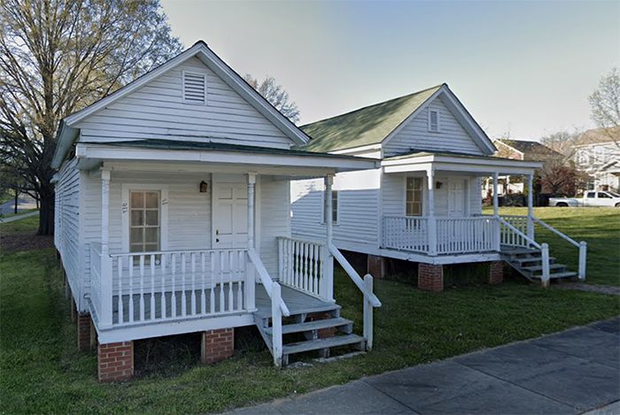 The two historic shotgun homes at 7th and Alexander will be relocated (Google Earth)