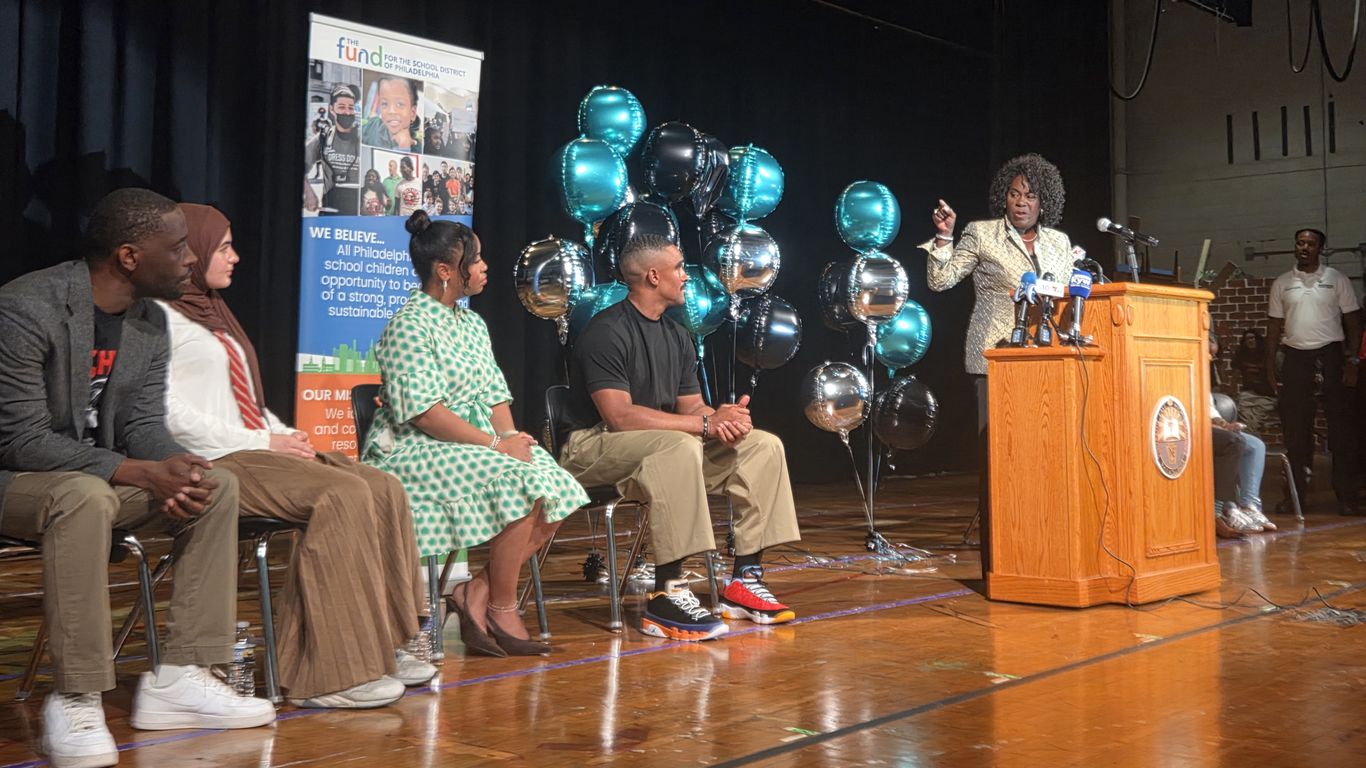 Jalen Hurts' latest Philly assist: $600K to keep Philly students cool