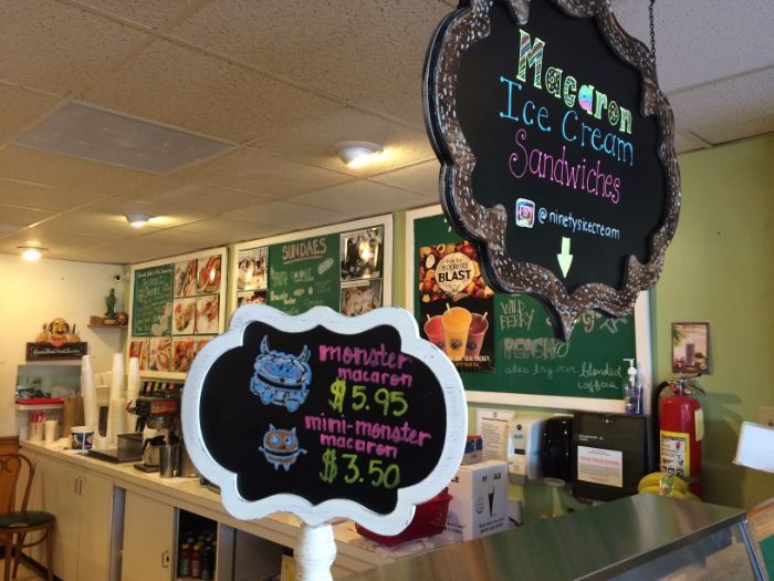 ninety's macaron ice cream sandwich