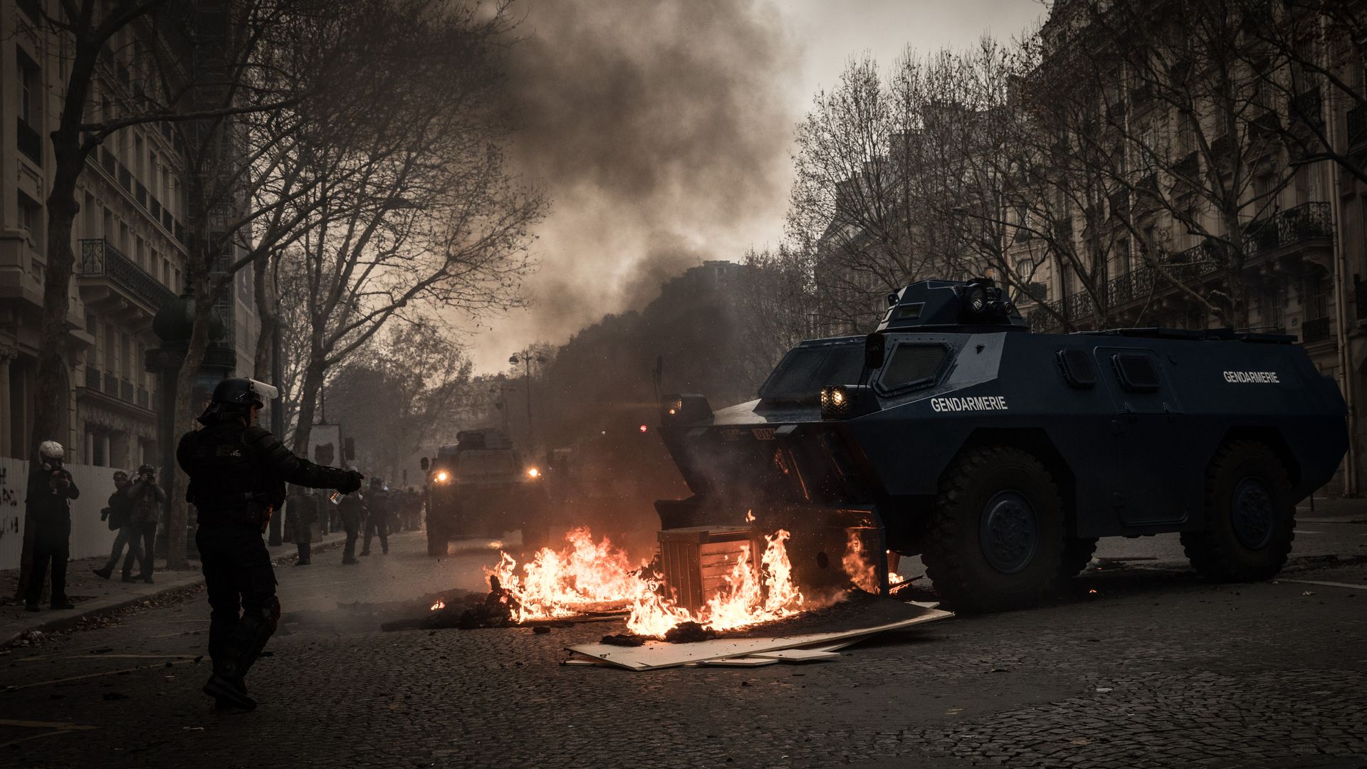 This is a fire in Paris