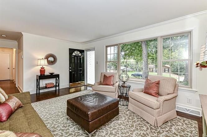 2132 Wensley Drive living room