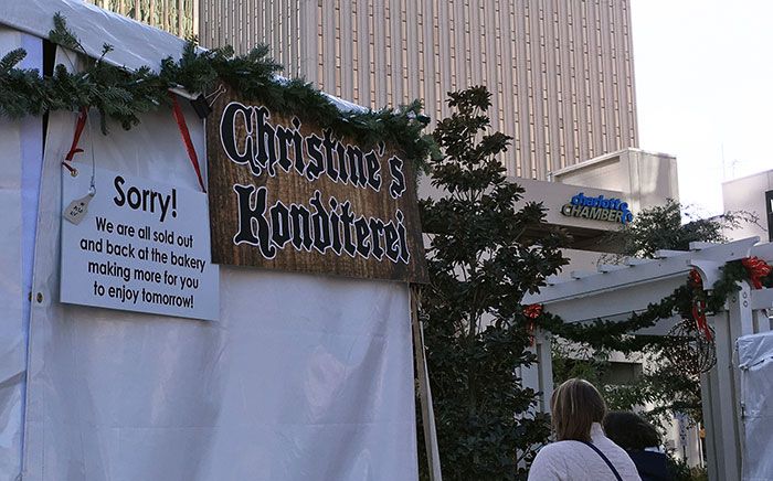 vendor-at-charlotte-christmas-village