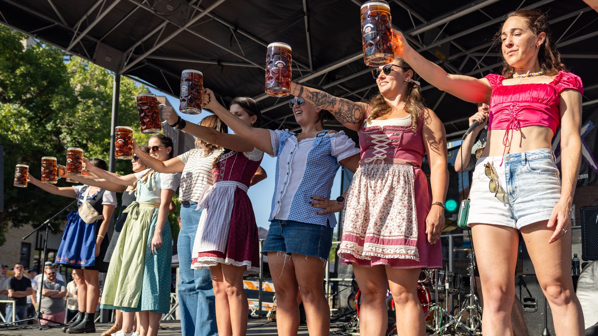 A stein hoisting competition.