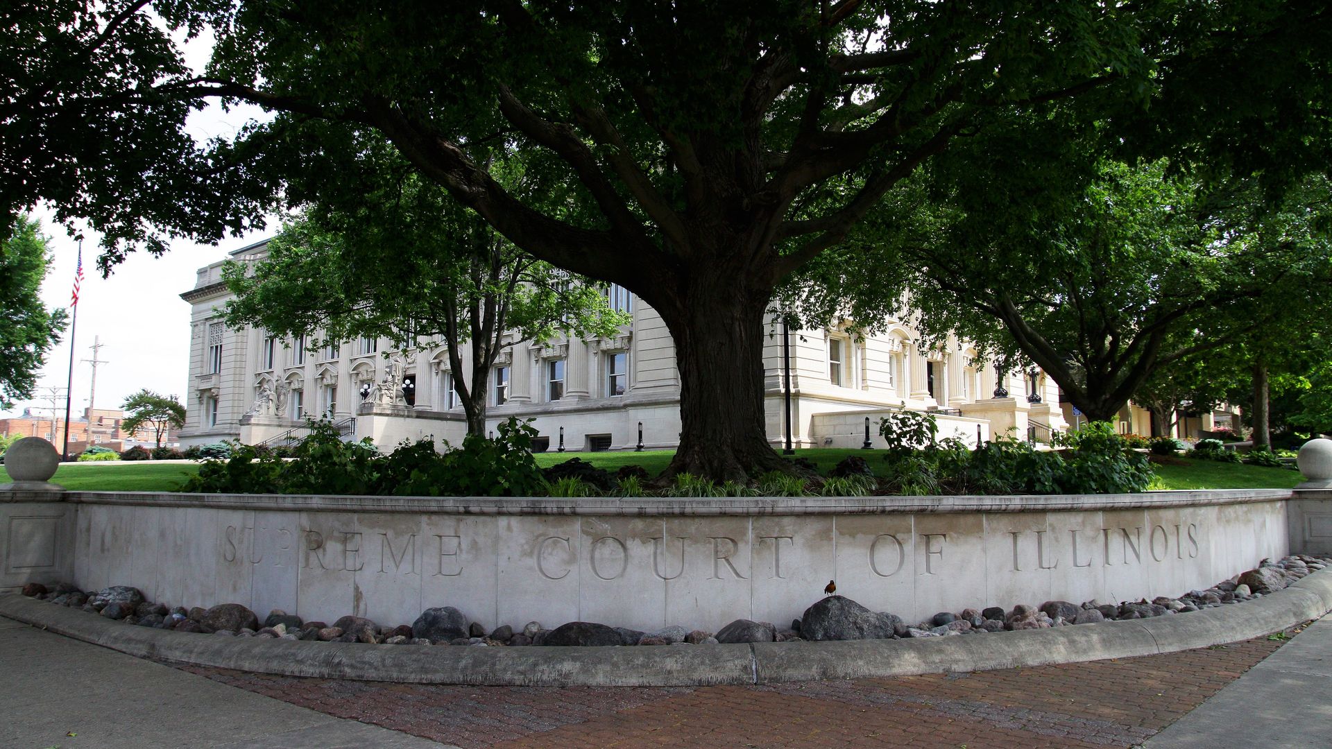 Photo of a government building. 