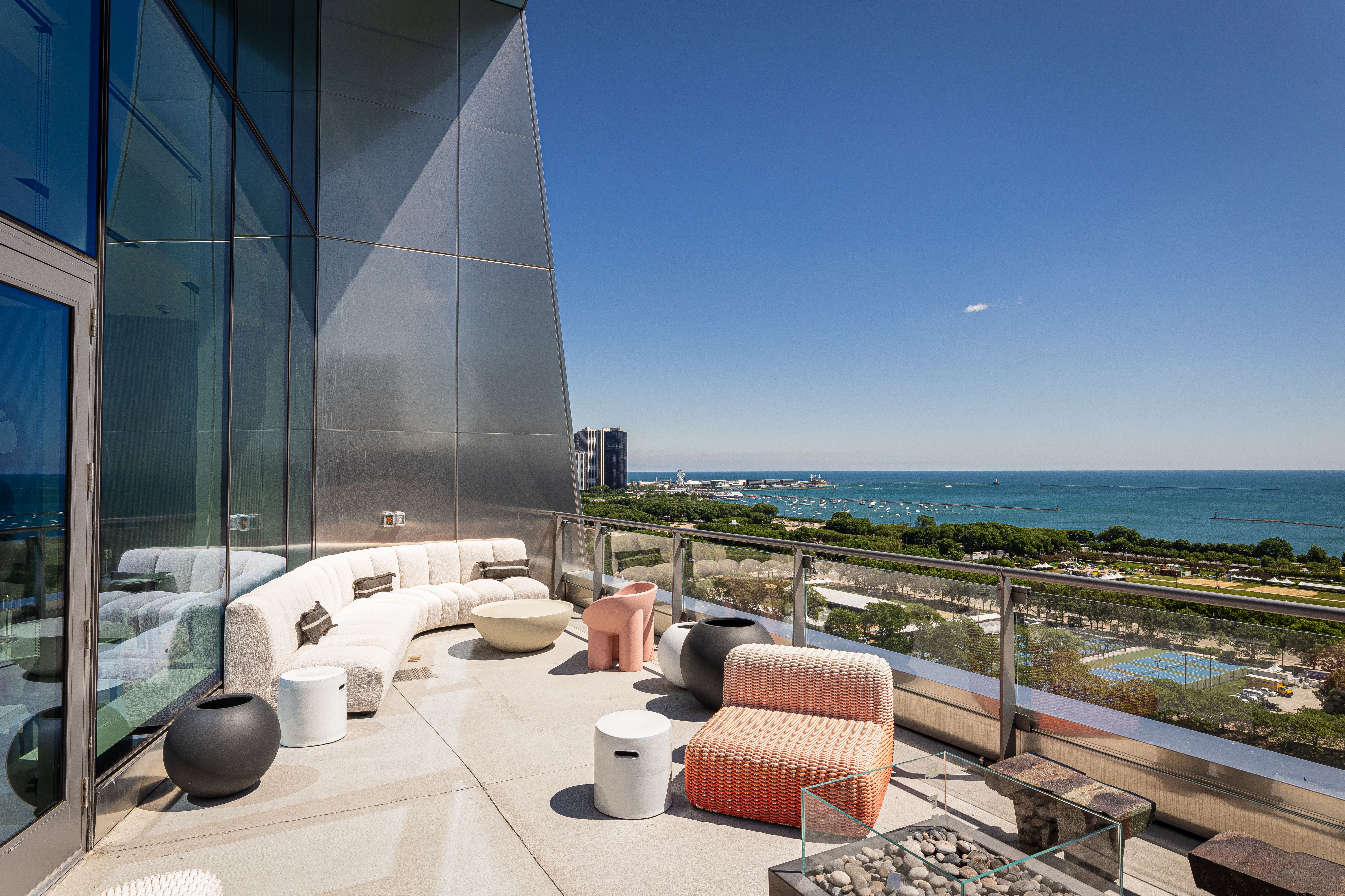Photo of a terrace overlooking a lake 