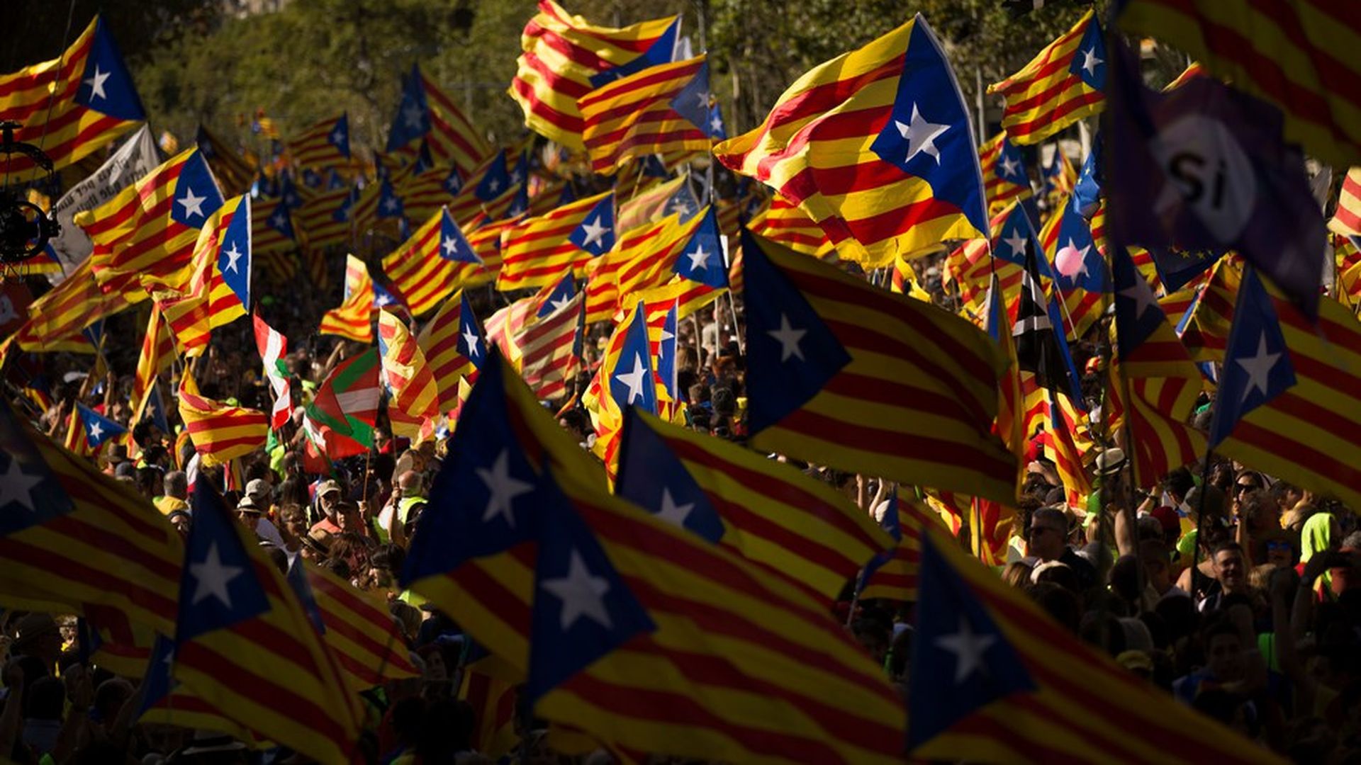 Catalonia Axios