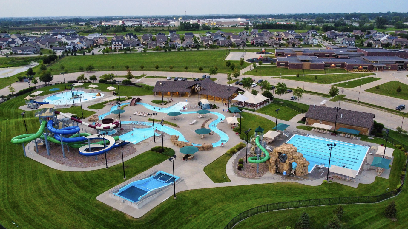 Ankeny ends cabana rental program