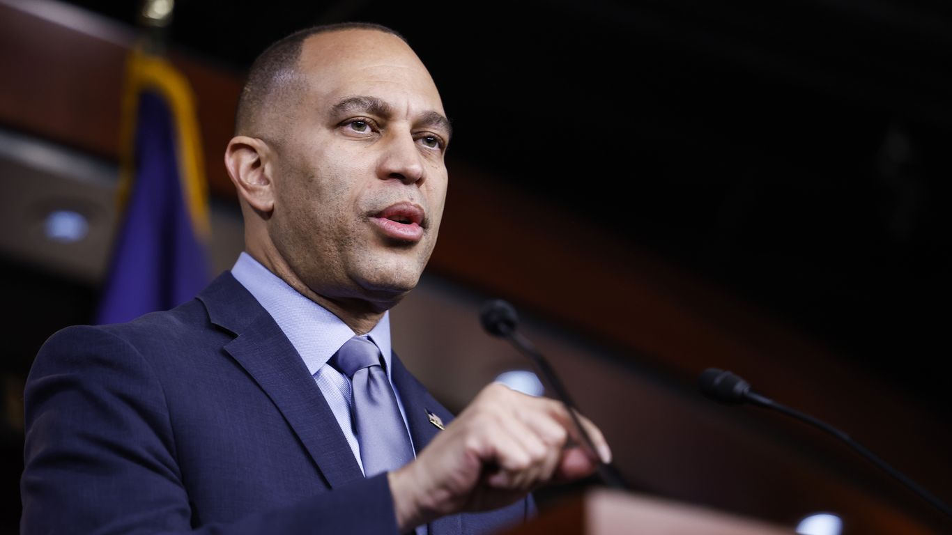 Minority Leader Hakeem Jeffries on Congress fighting: It's 