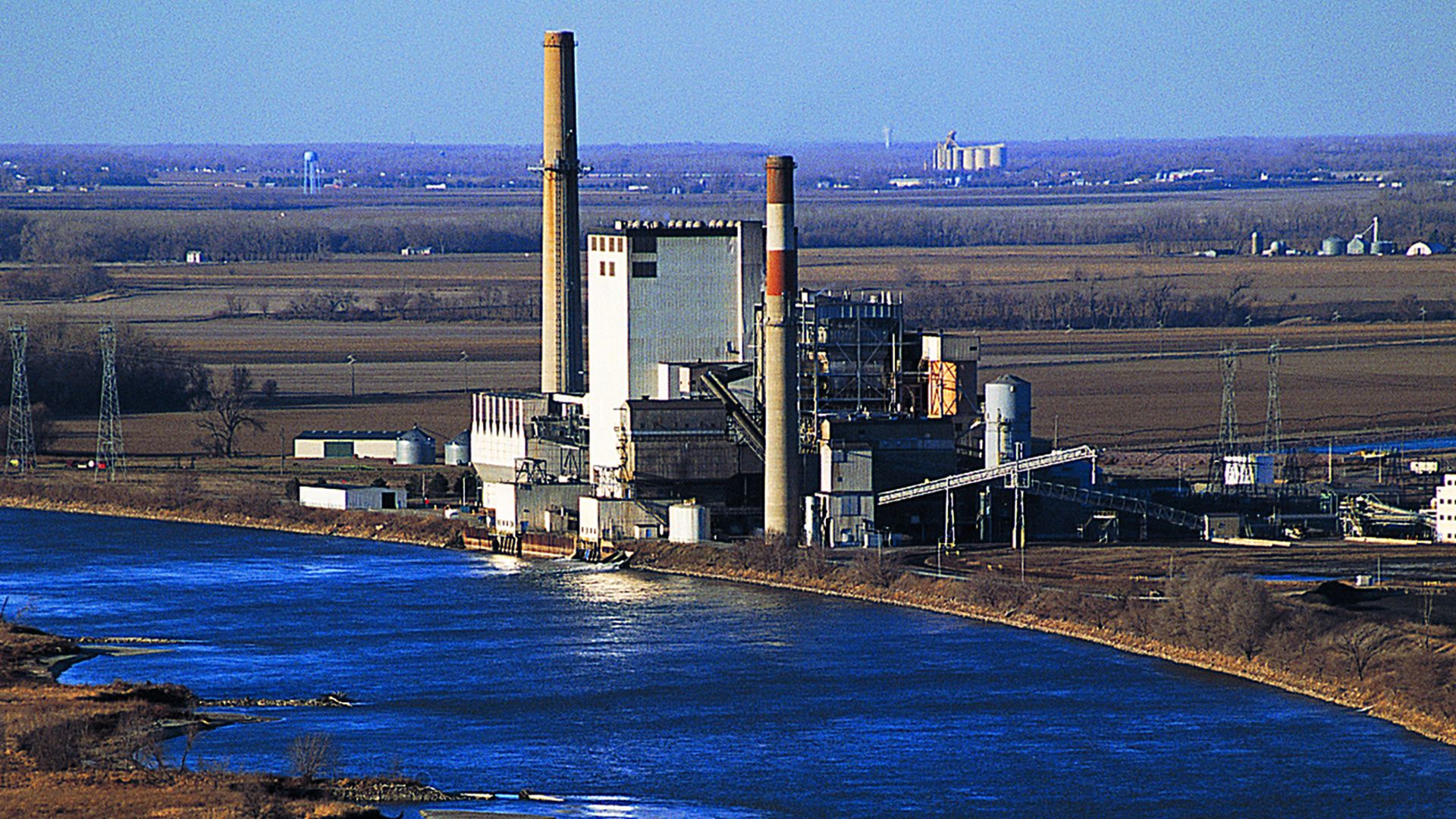 A photo of MidAmerican's George Neal Center South plant near Sioux City.
