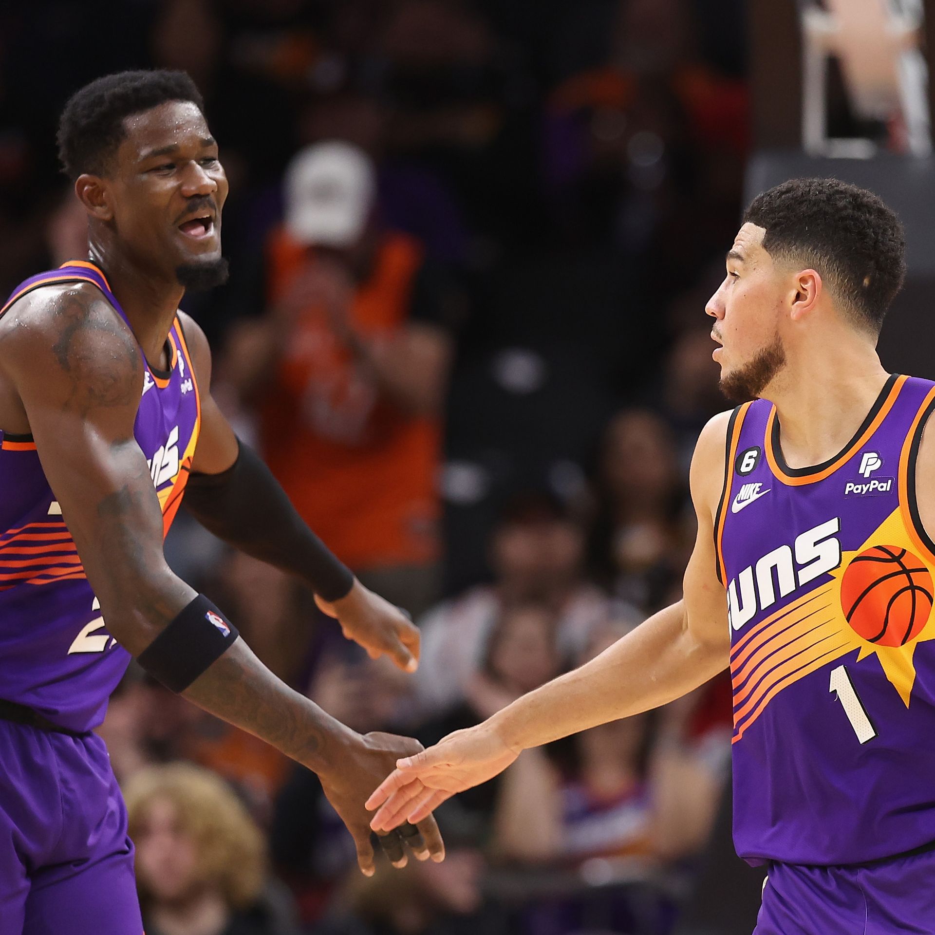 Phoenix Suns keep winning without injured Chris Paul, lead the Western  Conference - Axios Phoenix