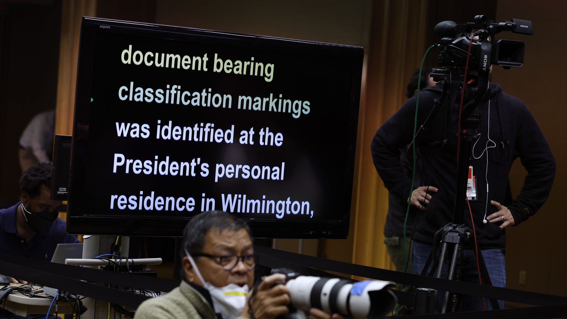 Merrick Garland teleprompter