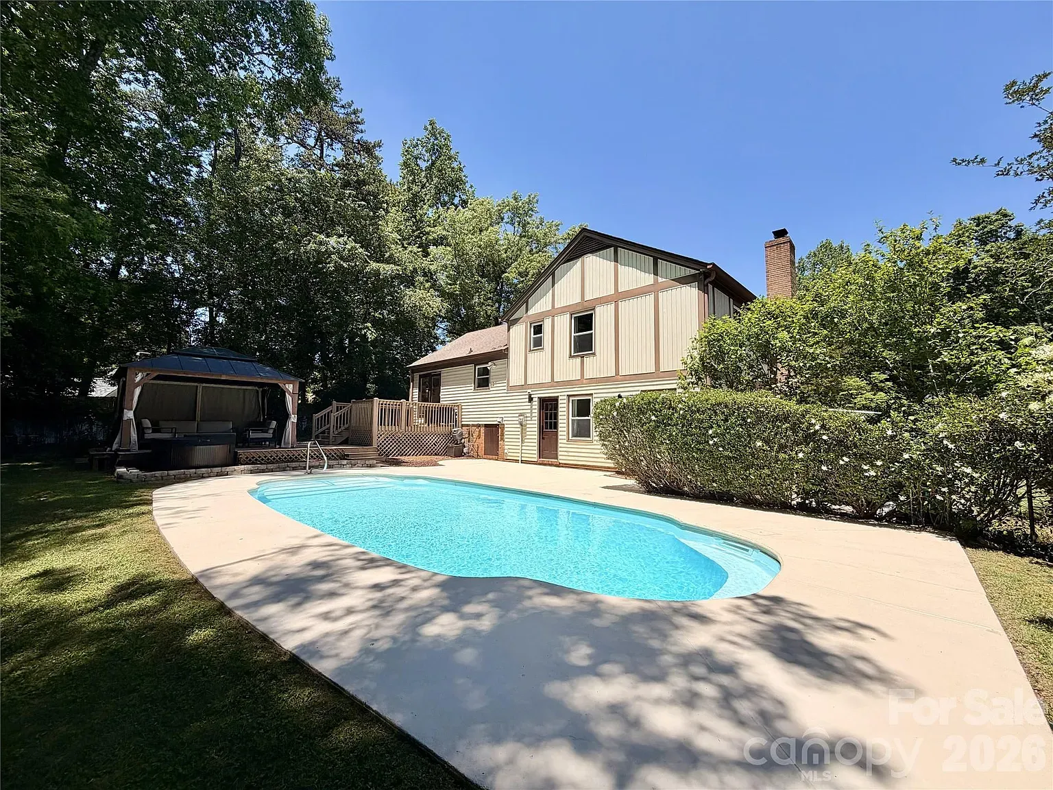 house for sale clt