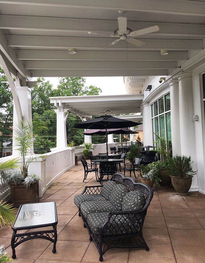 myers-park-harris-teeter-patio