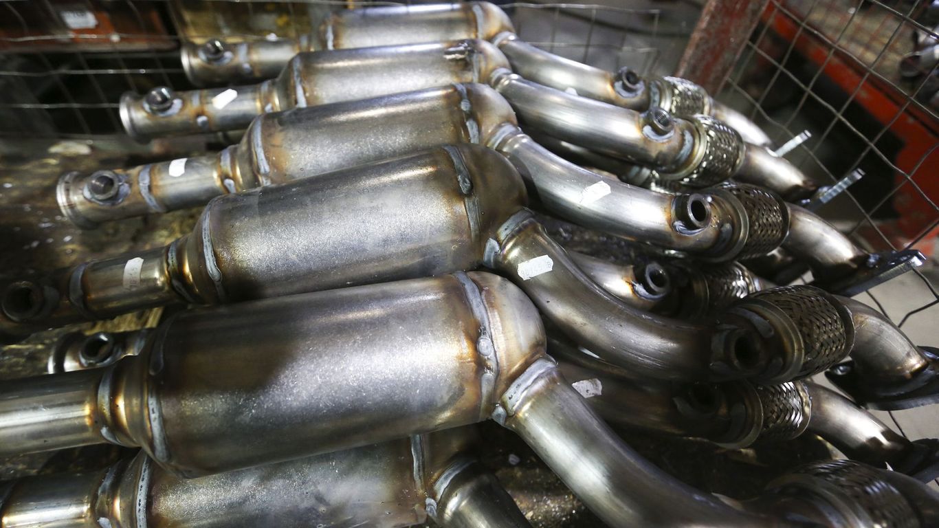 Minneapolis weighs ordinance to prevent catalytic converter theft